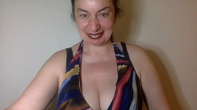 Lizzaa80 online show from 06/07/26, 08:47