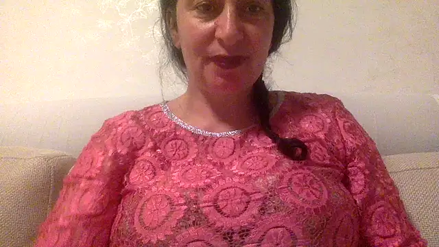 Lizzaa80 online show from 06/19/26, 08:47