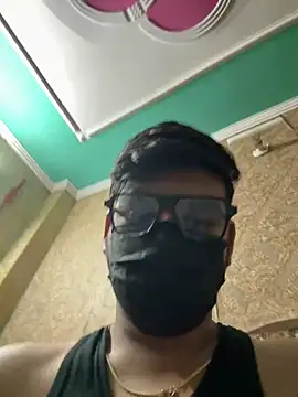 Badbuddy00 online show from 06/05/26, 08:09