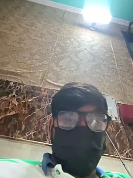 Badbuddy00 online show from 04/13/26, 06:12