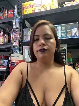 Snapshot of MIA_ROSSEEE chatting on 07/15/26, 02:24 MIA ROSSEEE online show from 07/15/26, 02:24