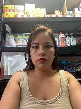 Snapshot of MIA_ROSSEEE chatting on 06/25/26, 01:38 MIA ROSSEEE online show from 06/25/26, 01:38