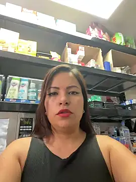 MIA ROSSEEE online show from 05/31/26, 02:01