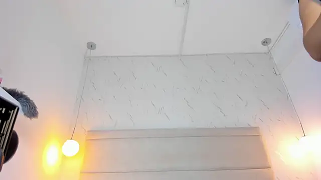 honeyannyy online show from 04/28/26, 01:04