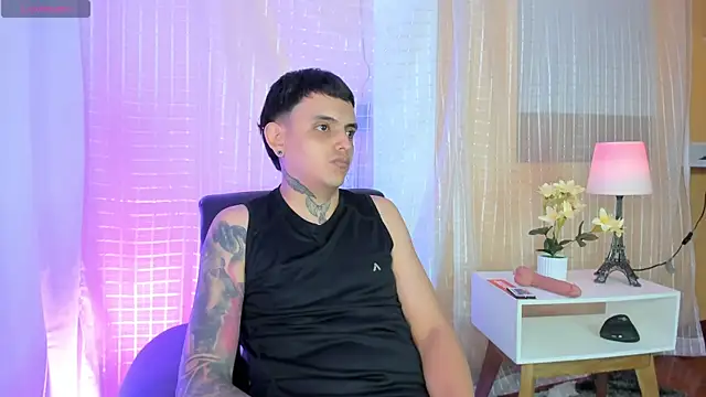 TommyHolland online show from 04/24/26, 04:47