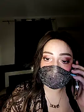 Snapshot of Lillylolo chatting on 04/12/26, 02:42 Lillylolo online show from 04/12/26, 02:42