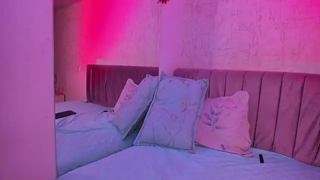 Alis Roze online show from 04/25/26, 09:01