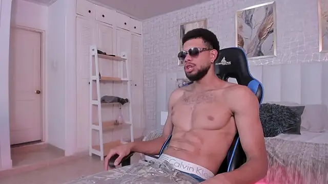 cero khalifa online show from 04/18/26, 05:26