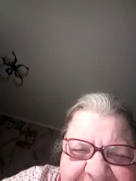 MartaMia68 online show from 04/14/26, 07:41