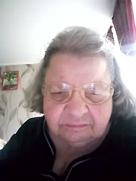 MartaMia68 online show from 05/18/26, 04:23