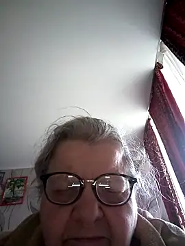 Snapshot of MartaMia68 chatting on 04/10/26, 02:35 MartaMia68 online show from 04/10/26, 02:35