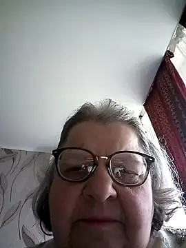 MartaMia68 online show from 05/13/26, 08:54