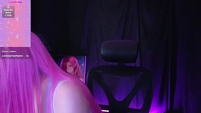 HARITA LOVEE online show from 04/10/26, 10:50