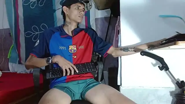 Brook 1707 online show from 04/16/26, 11:07