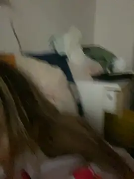 Mili Bou online show from 04/17/26, 03:20