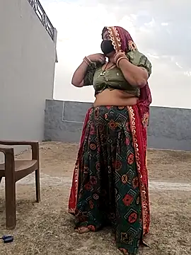 bhabhi-lovely online show from 04/14/26, 12:21