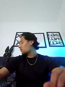 Emilprime online show from 04/19/26, 03:40