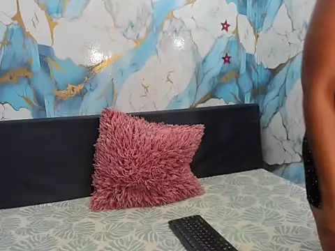 Snapshot of choclatelips_xxx chatting on 04/12/26, 05:33 choclatelips xxx online show from 04/12/26, 05:33