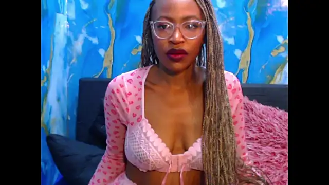 caramelchoco69 online show from 05/25/26, 07:40
