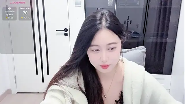 secret-sese online show from 04/25/26, 01:41