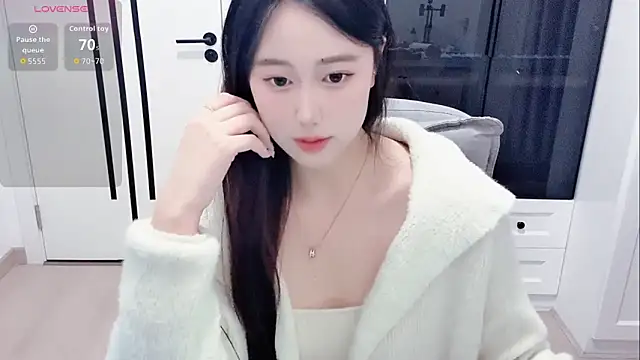 secret-sese online show from 04/22/26, 08:04