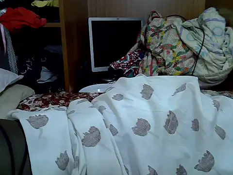 Sexyveretia online show from 04/19/26, 07:42