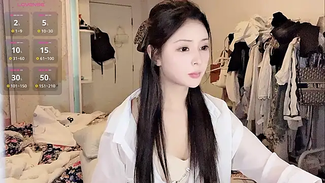 secret-anan online show from 05/04/26, 10:23