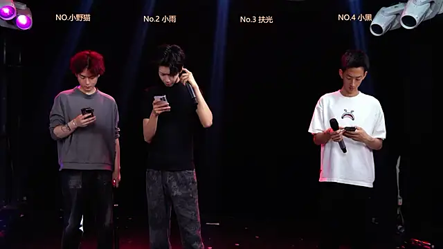 GUCCI-BOY1314 online show from 04/09/26, 11:38