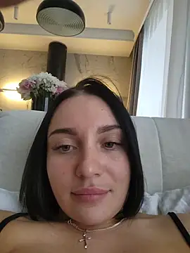 LucyHotty  online show from 04/16/26, 01:23