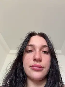LucyHotty  online show from 06/19/26, 07:14