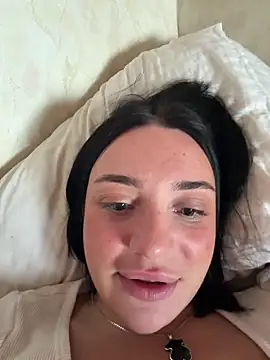 LucyHotty  online show from 05/23/26, 07:40
