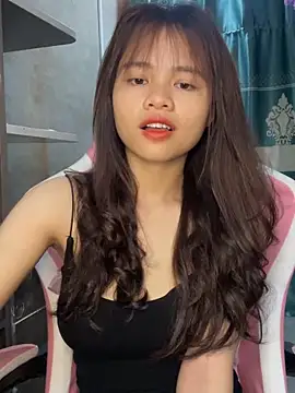 Snapshot of mayha11 chatting on 05/10/26, 01:20 mayha11 online show from 05/10/26, 01:20