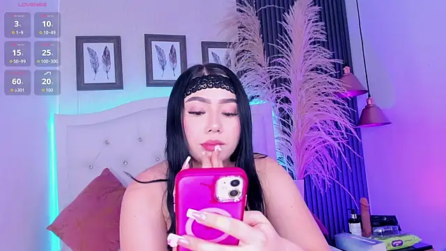 kitty bluuee online show from 06/15/26, 03:18