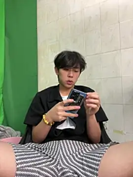 Snapshot of titi-999 chatting on 06/27/26, 12:22 titi-999 online show from 06/27/26, 12:22