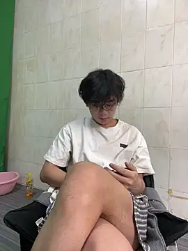 Snapshot of titi-999 chatting on 07/17/26, 11:07 titi-999 online show from 07/17/26, 11:07