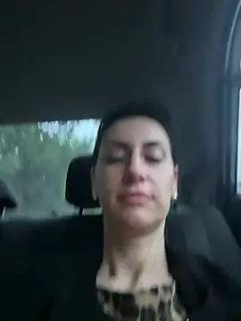 MissGiulia online show from 05/14/26, 02:52