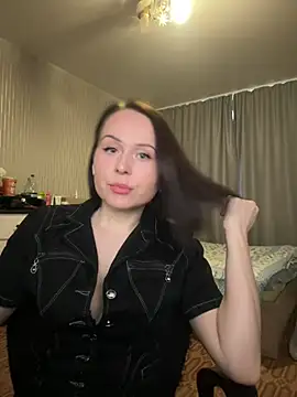 Hopefully  online show from 04/18/26, 06:05