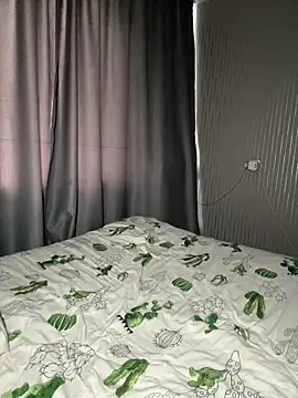 Snapshot of Hopefully_ chatting on 06/19/26, 06:19 Hopefully online show from 06/19/26, 06:19
