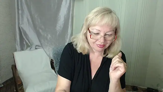 LavandaMay online show from 06/14/26, 07:59