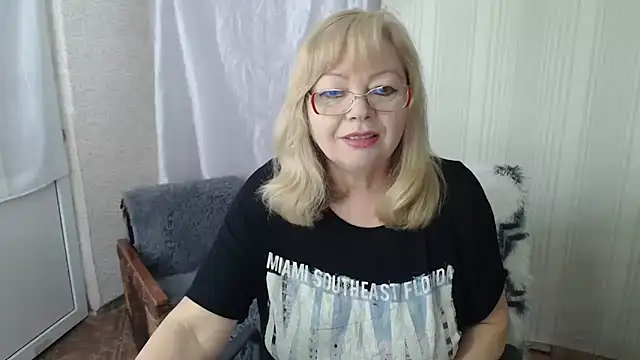 LavandaMay online show from 04/20/26, 08:28