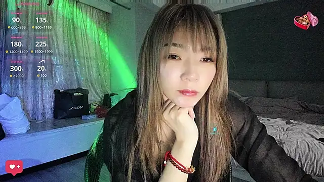 SunnyAnAn online show from 04/21/26, 10:44