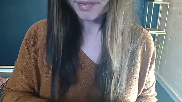 NicoleLove  online show from 05/22/26, 07:06