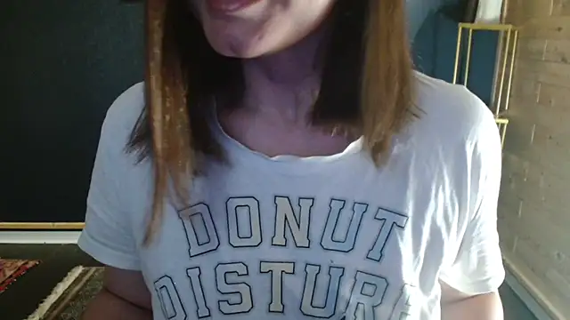 NicoleLove  online show from 06/18/26, 05:39