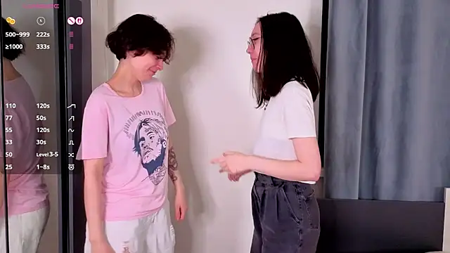 Snapshot of AllisonKierce chatting on 04/10/26, 03:13 AllisonKierce online show from 04/10/26, 03:13