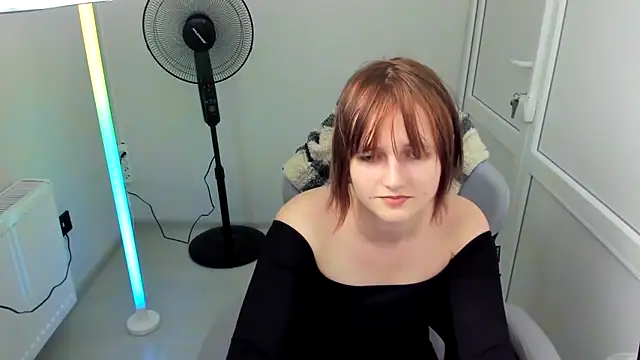 GoldenKiss online show from 05/28/26, 12:33