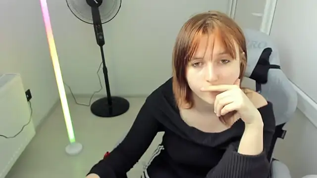 GoldenKiss online show from 05/26/26, 12:36