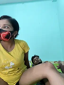 Hot-Couple4 online show from 05/08/26, 04:00