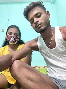 Hot-Couple4 online show from 05/04/26, 04:32