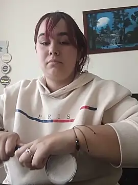 AliceScoot  online show from 06/16/26, 04:40