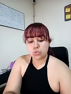 AliceScoot  online show from 05/11/26, 06:27